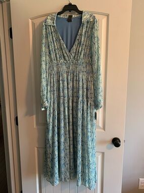 Light Blue Printed Long Sleeve Maxi Dress